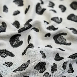 Babyteppe safari monokrom