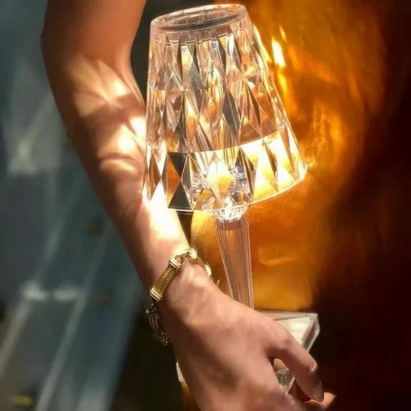 Akryl-krystall bordlampe - LuxeGlow