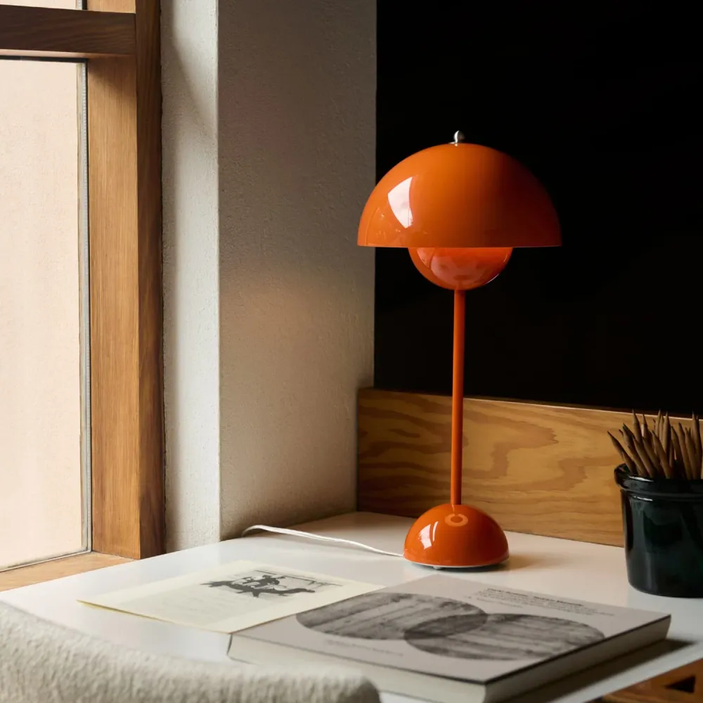 Flowerpot VP3 Bordlampe Zesty Orange
