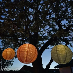 Lampe med solceller – Oransje