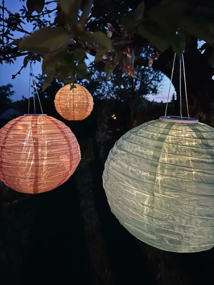 Lampe med solceller – Oransje