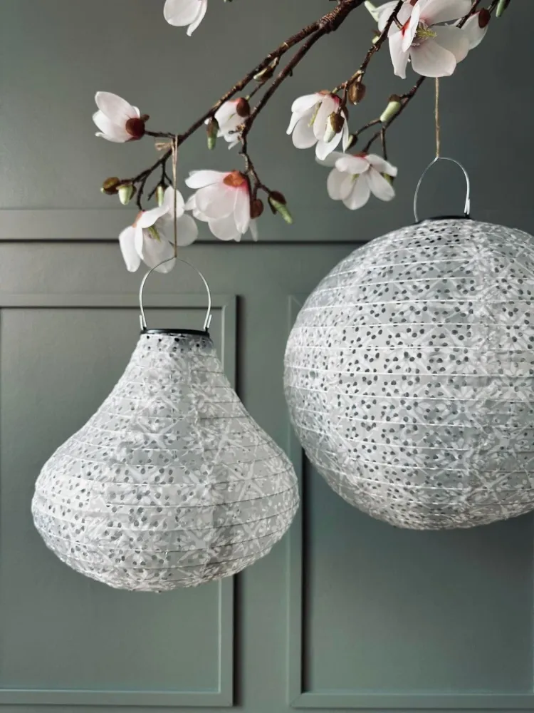 Lampe med solceller Pear – SUMMER WHITE