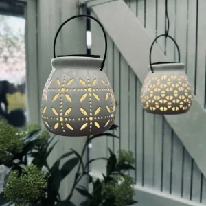 Lanterne i keramikk med solceller