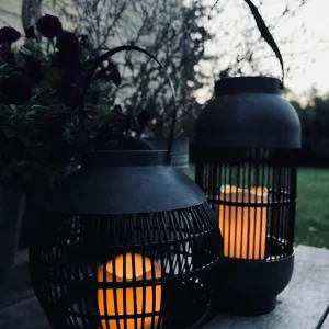 Lanterne med solceller Rattan kule