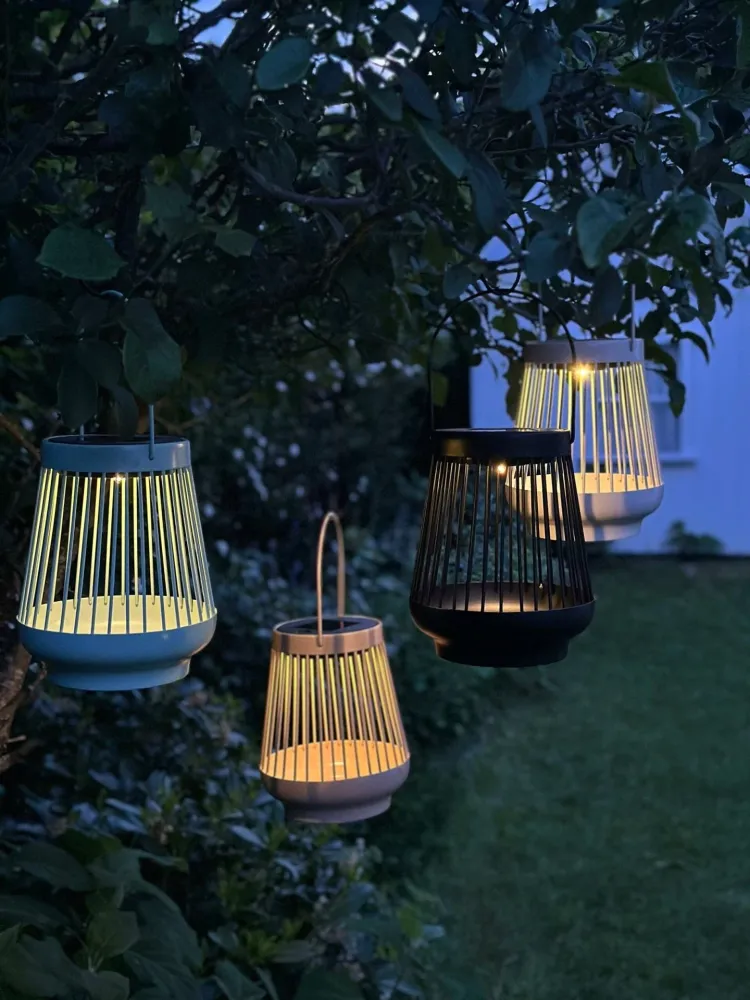 Lanterne ZANDA med solceller – Svart