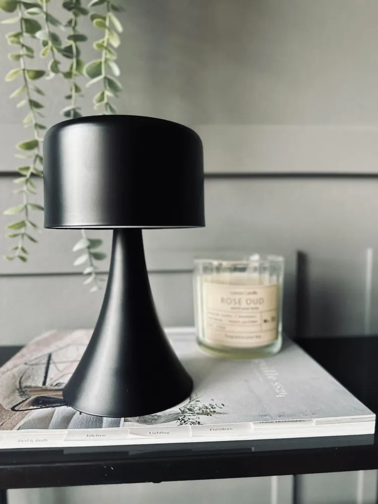 LED Bordlampe Black