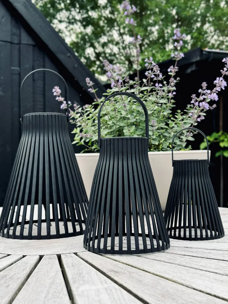 Lykt med solceller - GARDEN BLACK 18cm