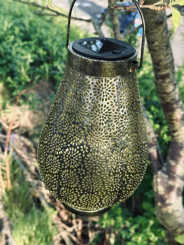 Lykt med solceller - GOLDEN