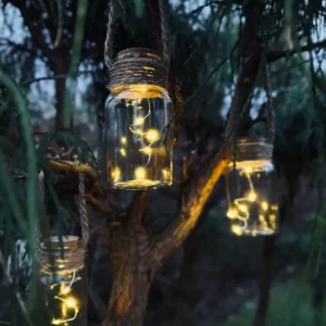 Mini lykt i glass med korkpropp og lyskjede