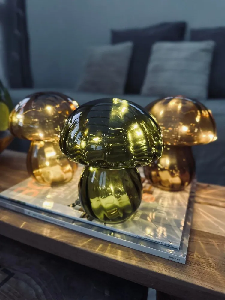 MUSHROOM Lampe med LED 15cm – Grønn
