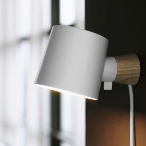 Normann Copenhagen Rise wall lamp