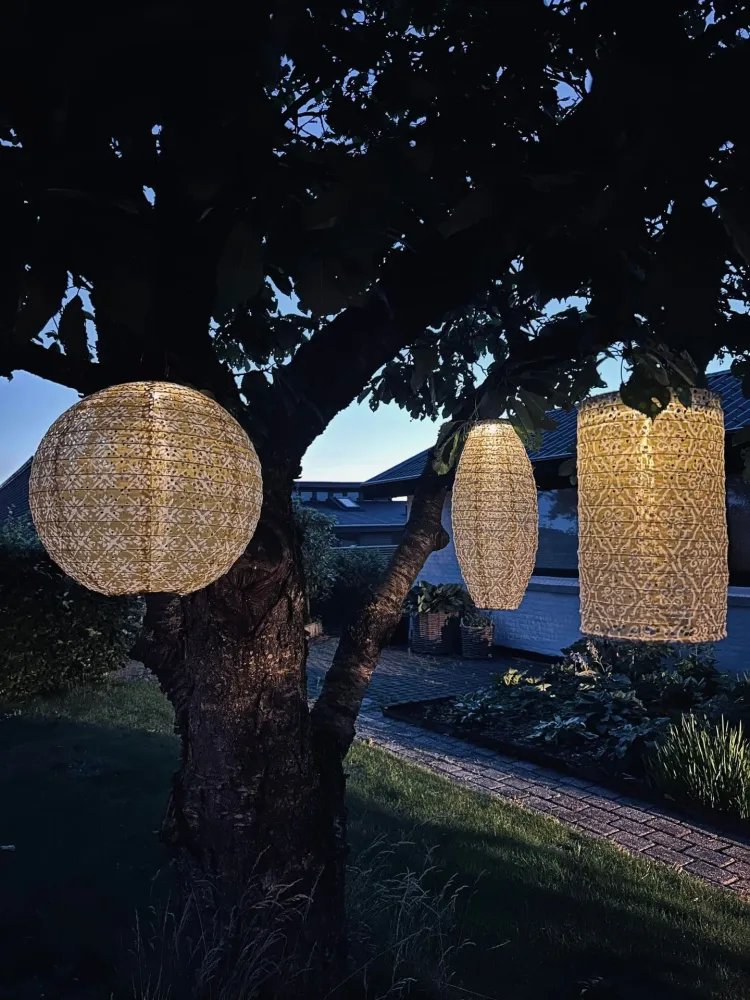 Sylinderlampe med solceller - SUMMER WHITE