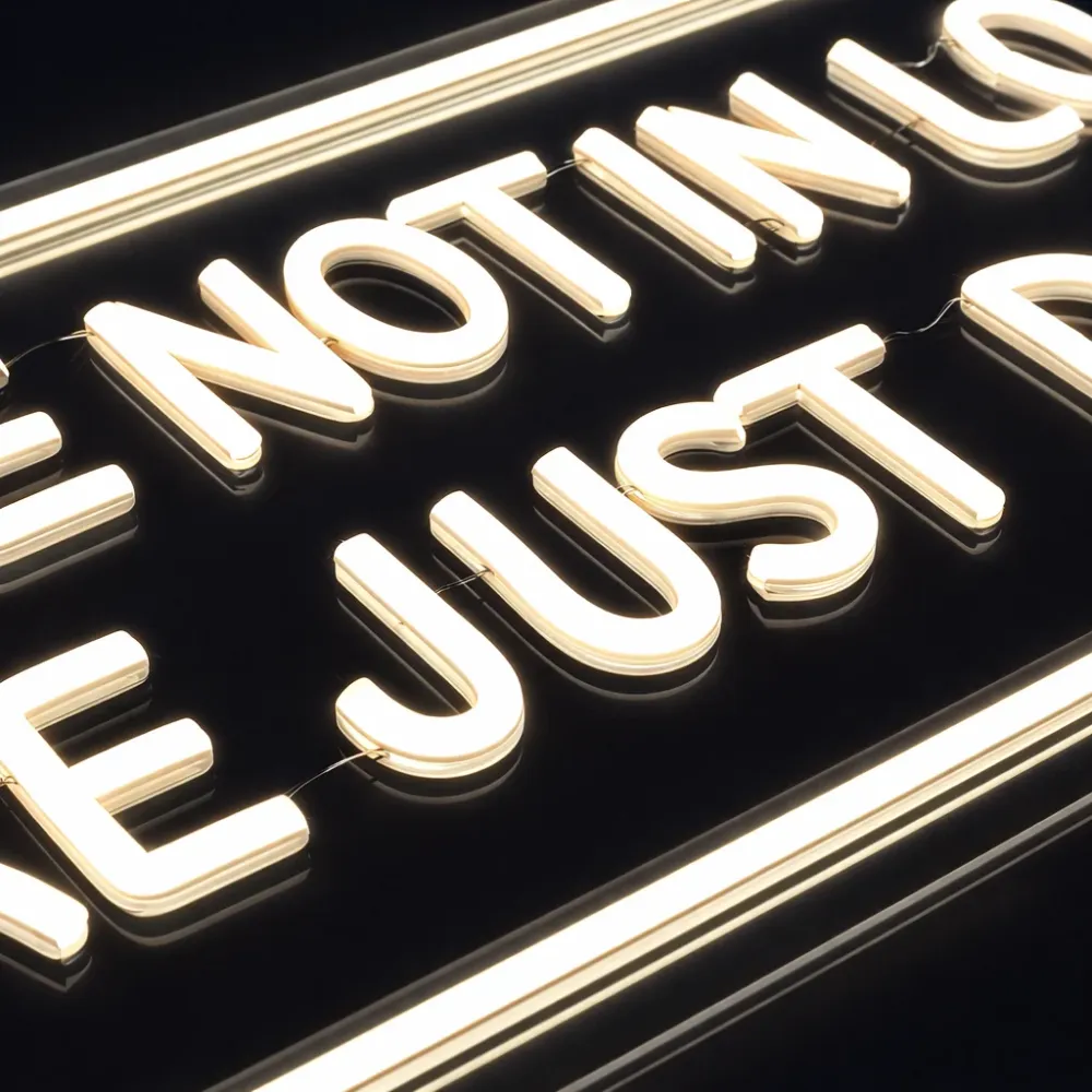 Youre Not Love Neon Vegglampe