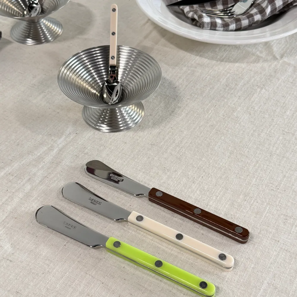 Sabre Butter Spreader Ivory