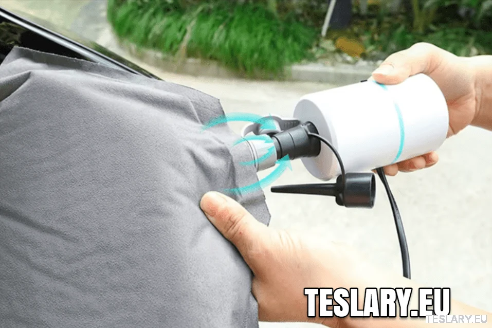 Tesla Model Y/Y+ Juniper Camping Madrass oppblåsbart svart