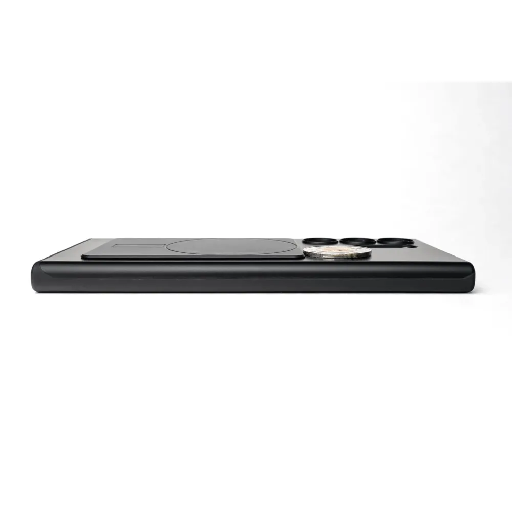 Fantom Wallet M MagSafe Sticker