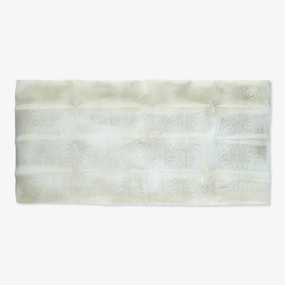 Bordduk med fyrverkeridesign - 140x225 cm