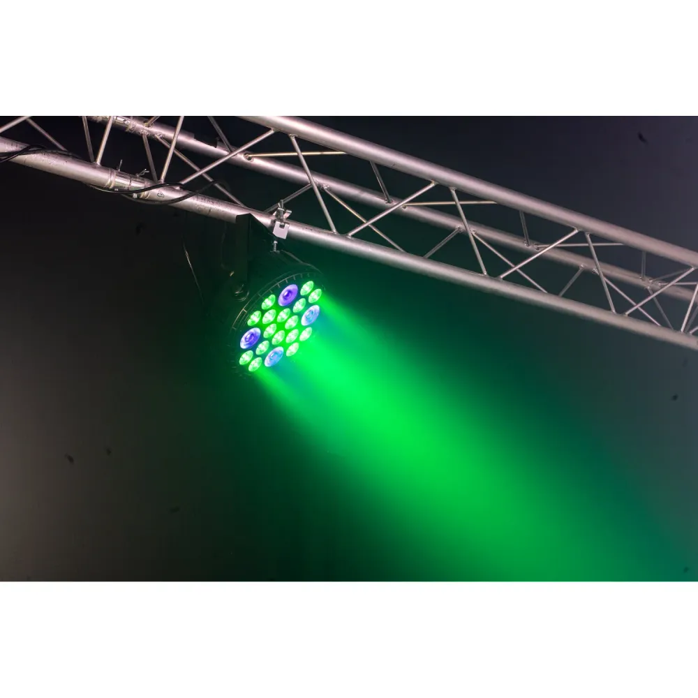 Ibiza XL RGBW+UV-parlampe (16x6 + 4x30W)