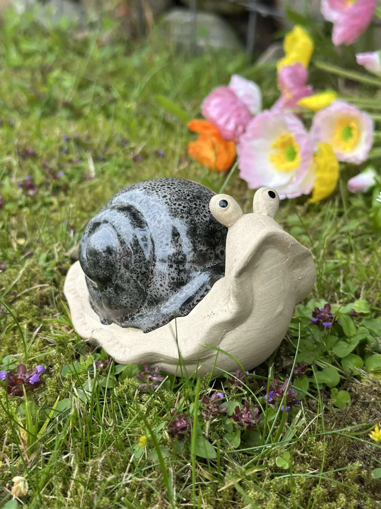 Hagefigur i porselen - MIX