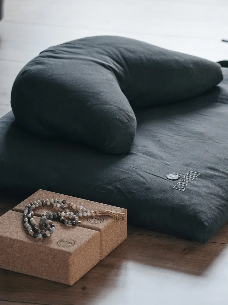 Begin Meditation Zafu Bundle - Dark Grey