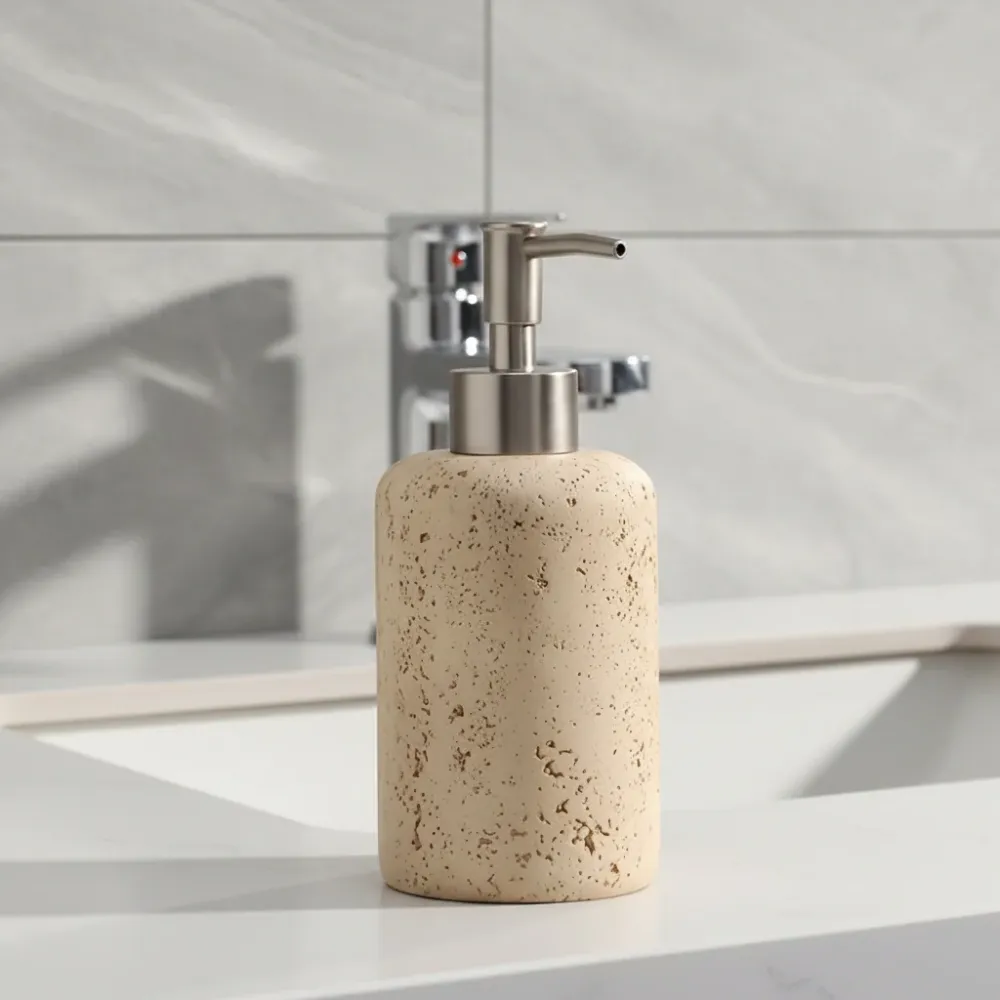Harplast såpedispenser med rustfri pumpe - Stonelette