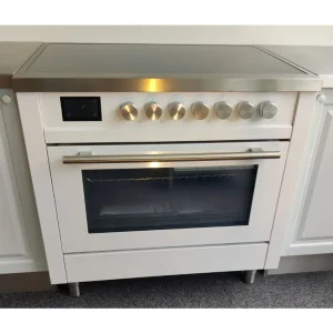 Utstillingsmodell: ILVE Komfyr - Professional Plus - 90 cm - Induksjon, pyrolyse
