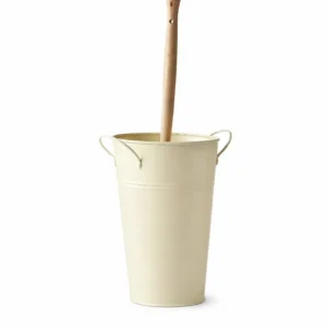 Plastfri toalettbørste med holder – tre, plantefiber og metall