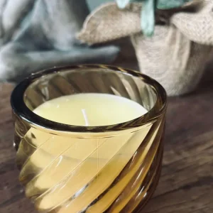 Duftlys i glass - OUD WOOD