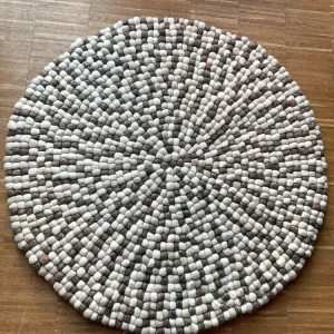 Gulvteppe m. Dots – Naturmix 90 cm