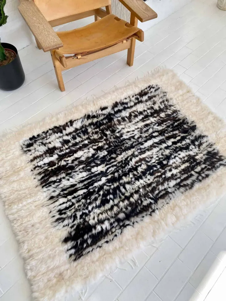 Gulvteppe lammeskinn –150x100