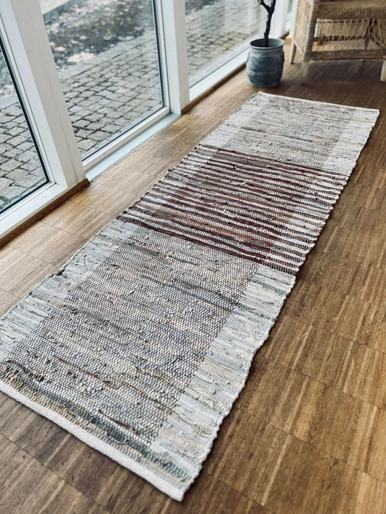 Gulvteppe i skinn - 70x200 cm Natur / Brun