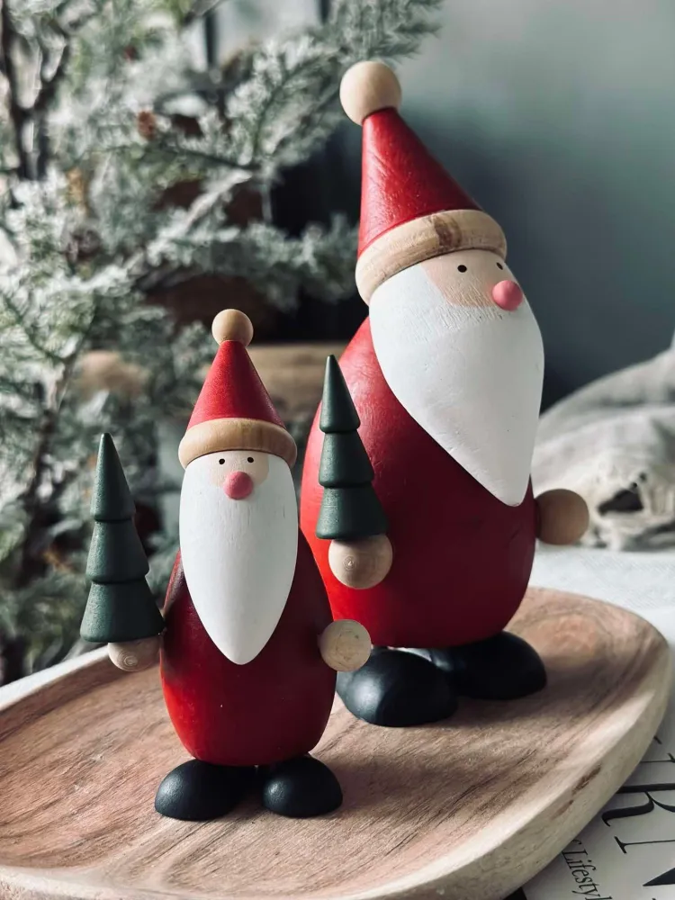 Julenisse med juletre - Liten
