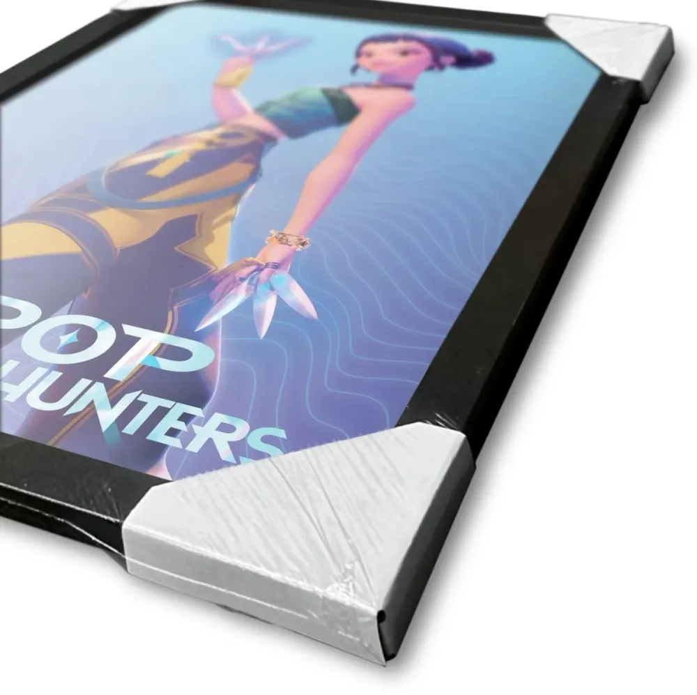 K-POP Demon Hunters Innrammet Bilde 30 x 40 cm Zoey