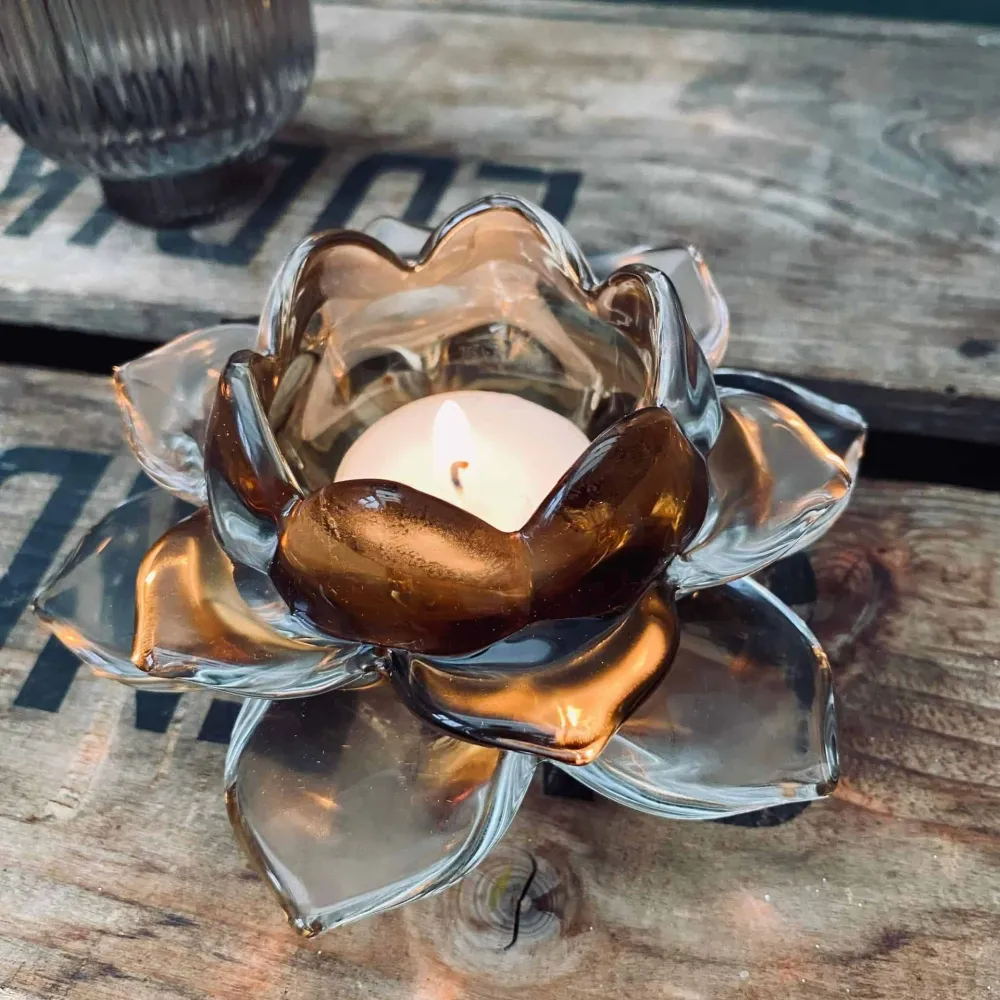 Lotus lysestake – Amber glass