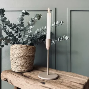 Lysestake – Mørk beige 19 cm