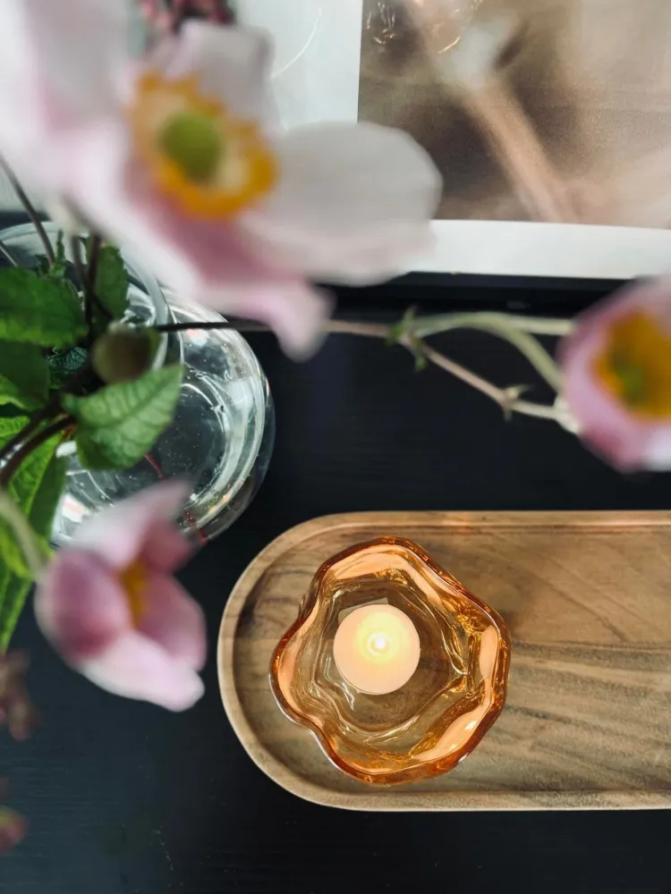 Lysestake til telys - Ravfarget glass