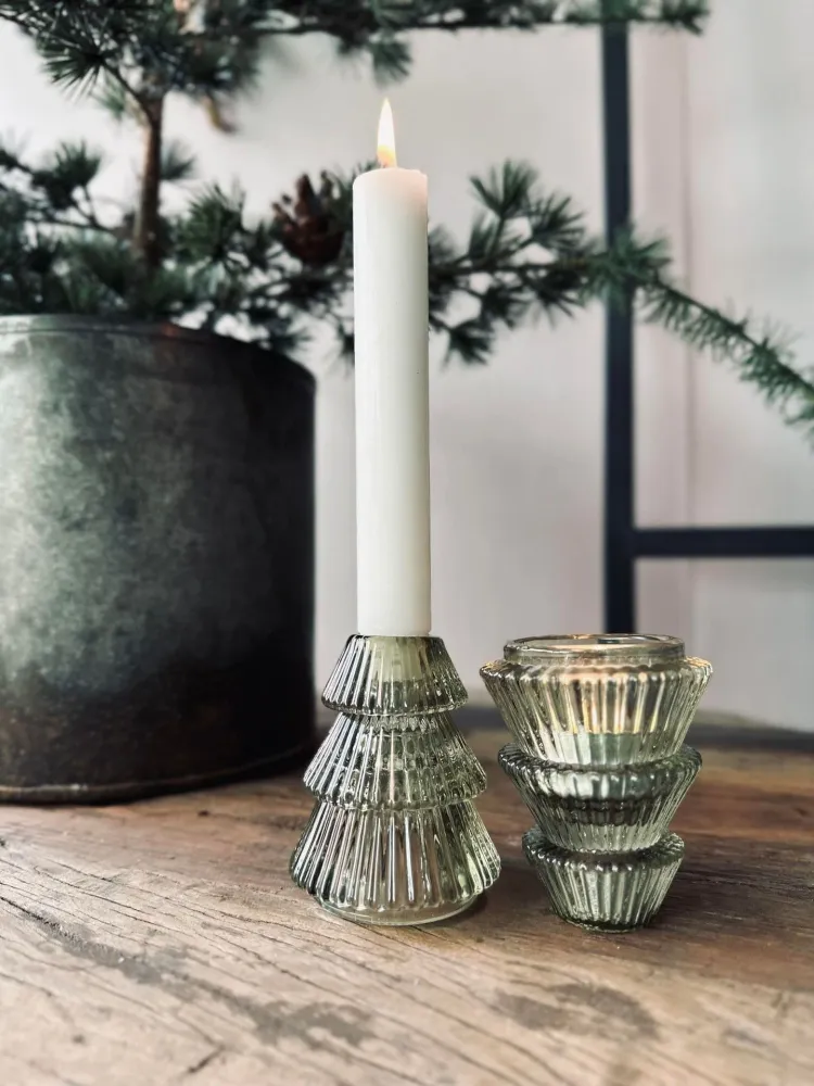 Lysestake vendbar Juletre i glass
