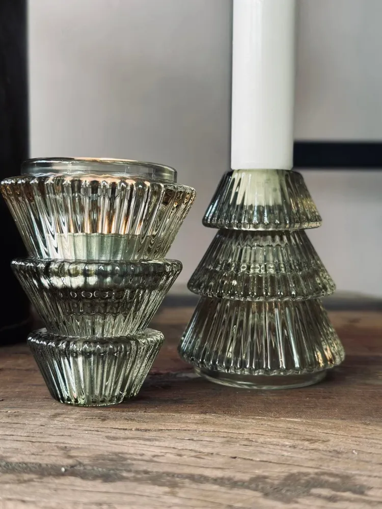 Lysestake vendbar Juletre i glass