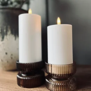 Lysestakesett - 2 stk store vendbare lysestaker i glass