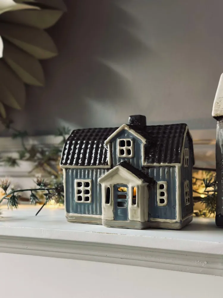 Lyshus Keramik - Lys blå