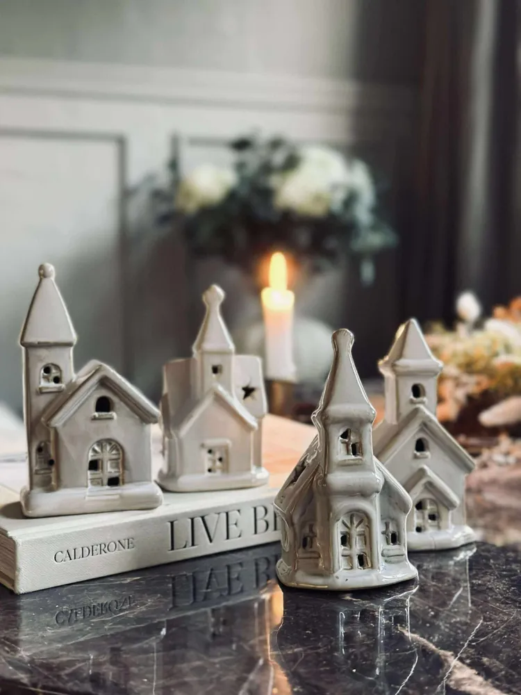 Lyshus Kirke med LED - WHITE MIX