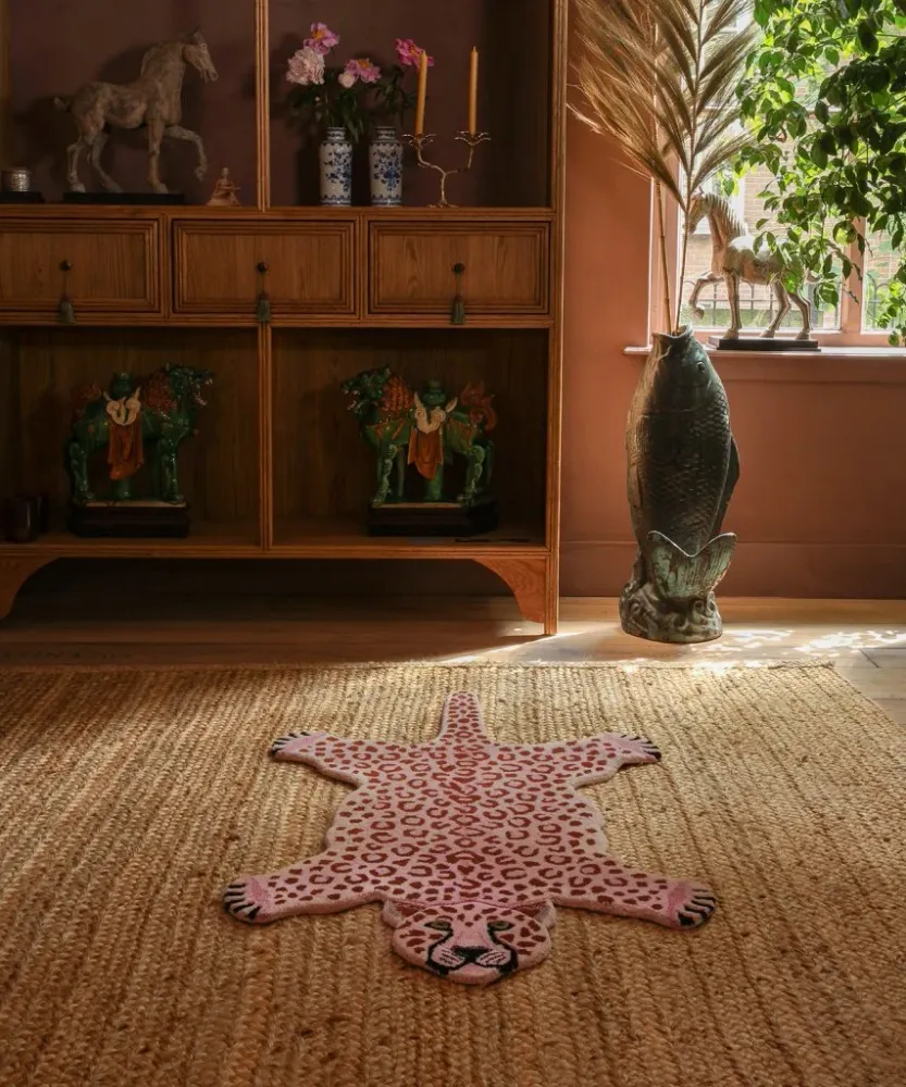 Pinky Leopard Rug Large