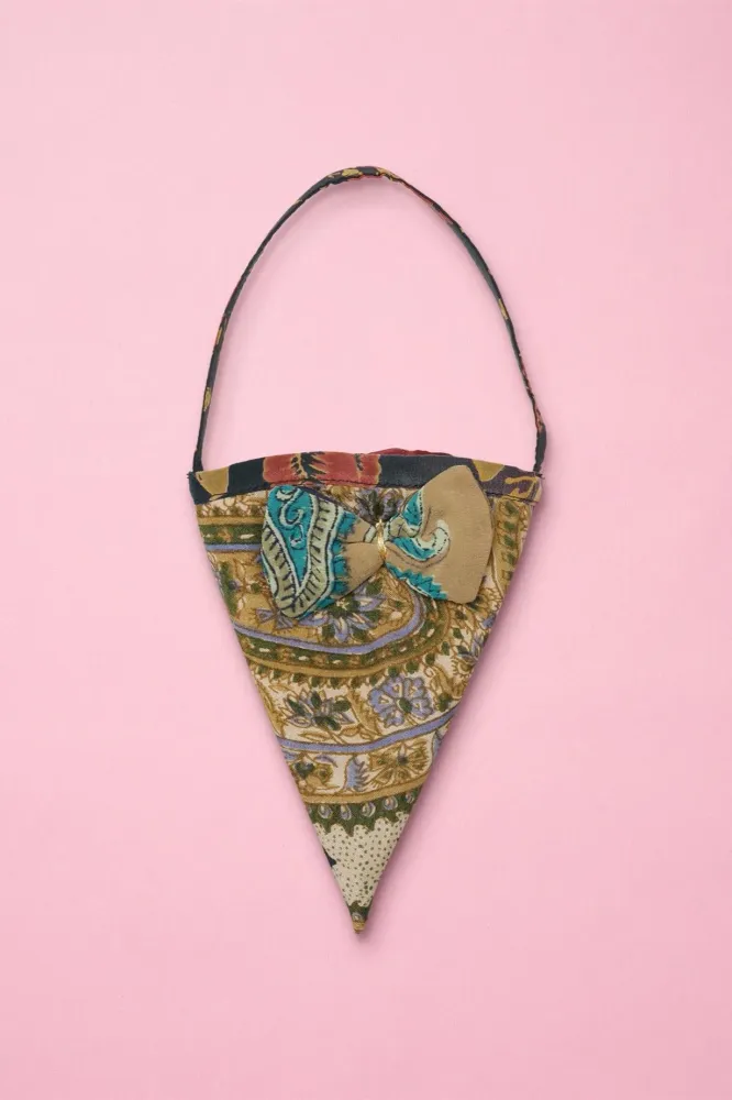 Silk Cornet Ornament Marble