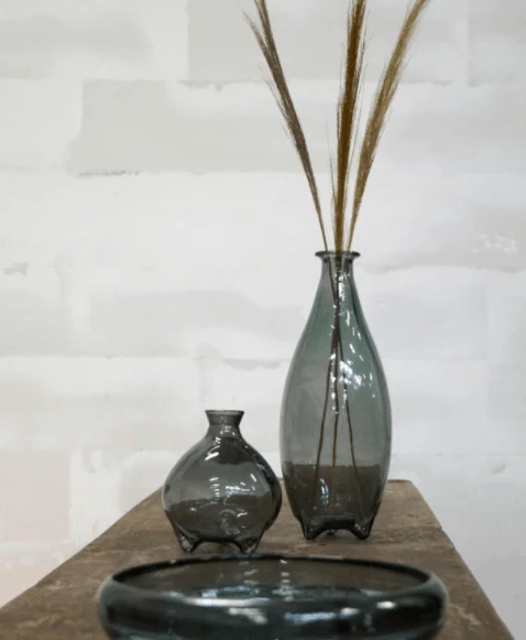 Stor Vase - Grå Melvin - Resirkulert glass