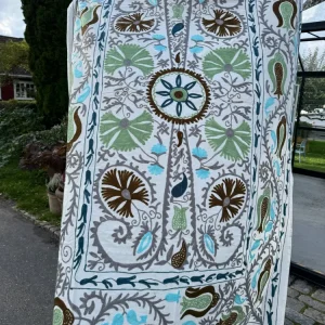 Suzani - brodert bomull