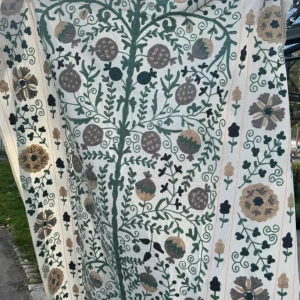 Suzani - brodert bomull