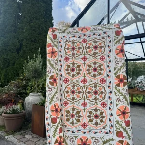 Suzani - brodert bomull