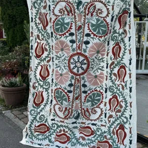 Suzani - brodert bomull