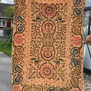 Suzani - brodert bomull