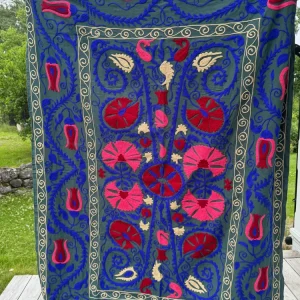 Suzani - brodert bomull (raw cut)